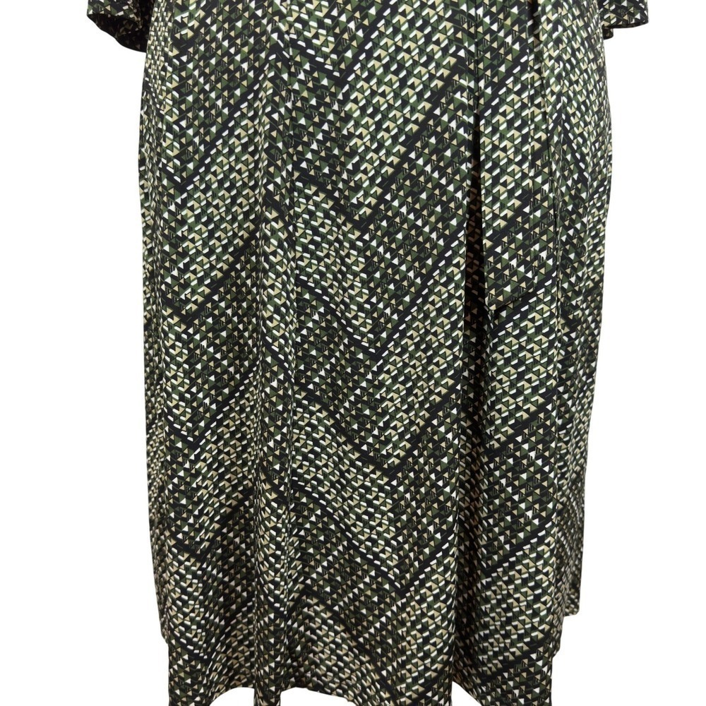 En Focus Studio Green Wrap Dress Plus Size 14 Graphic Print Slimming Office Work - Picture 8 of 13